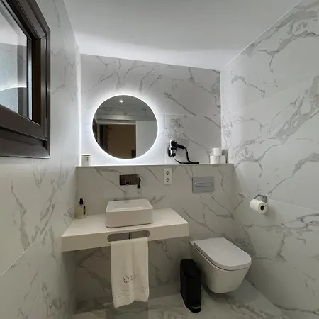 Masia Botargo 9 Hab 8 Banos Piscina Porche Holiday home